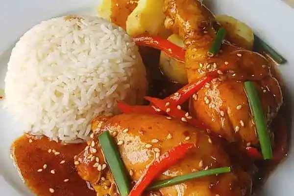 Pollo al sillao con arroz