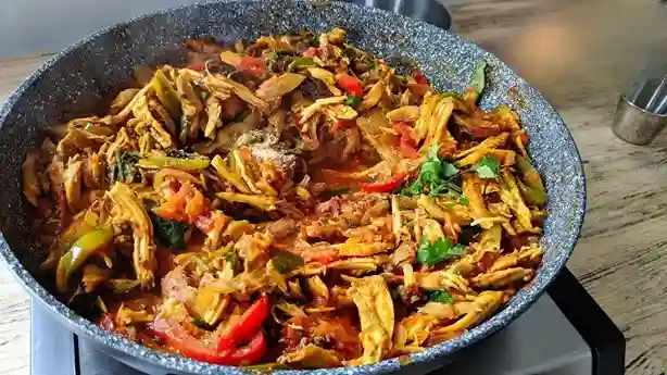 Pollo deshilachado estilo mexicano