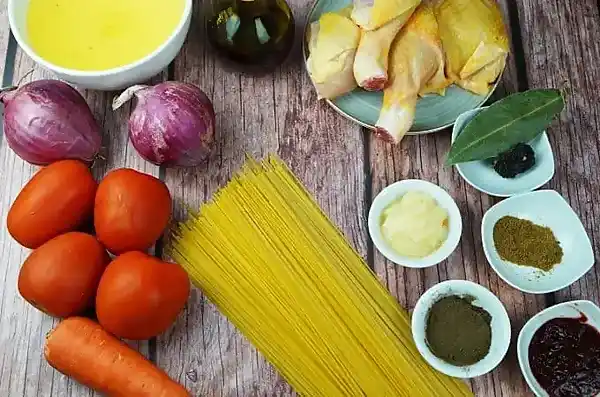 Ingredientes para Tallarines Rojos